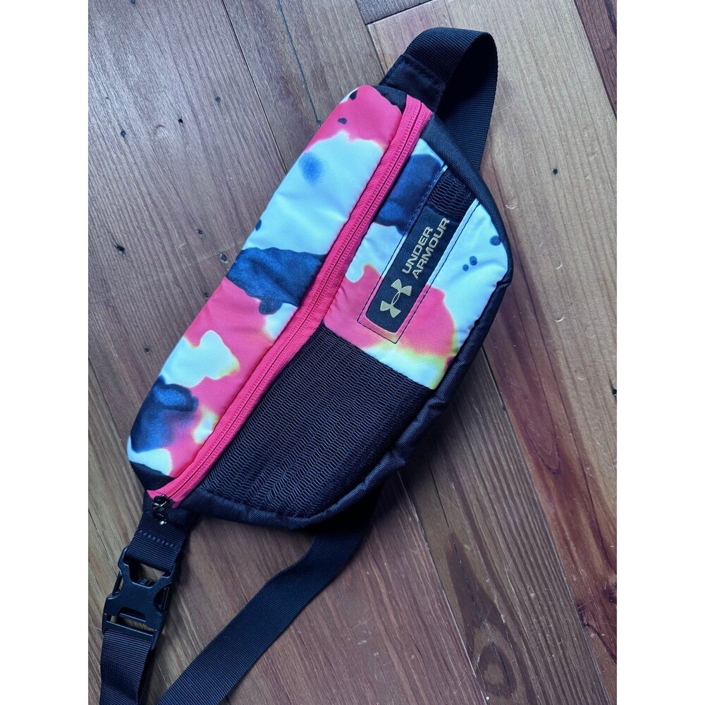 Under Armour Belt Bag
